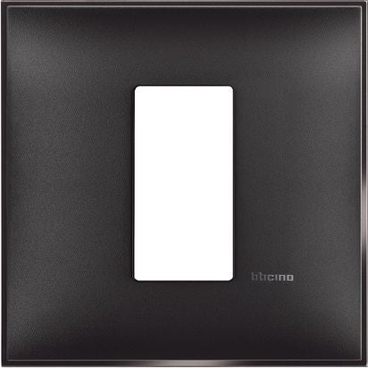 R4801BG - Cover plate - 1 centered module - Black satin