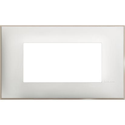 R4804WS - Cover plate - 4 modules - White satin