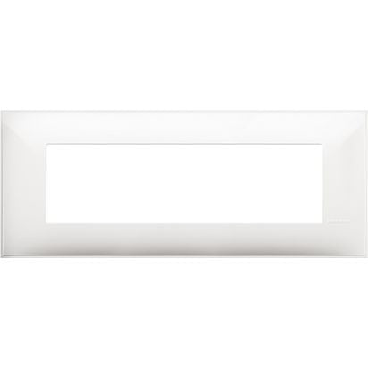 R4807RW - Cover plate - 7 modules - White