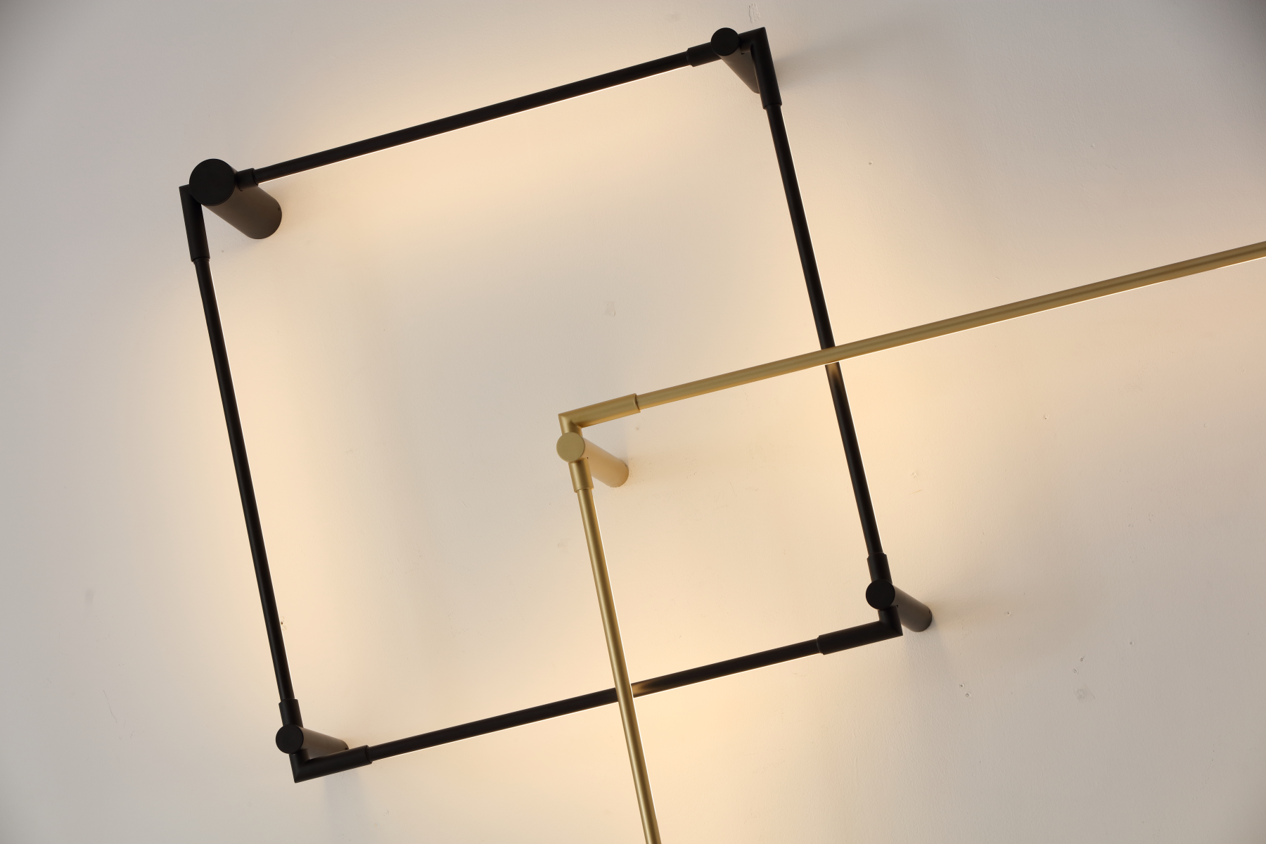 Aon Pendant Tube Square LED 24W Gold